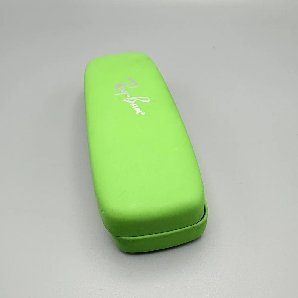 Ray-Ban Sunglasses‎ Or Glasses Green Hardshell Case / Red Interior Lining